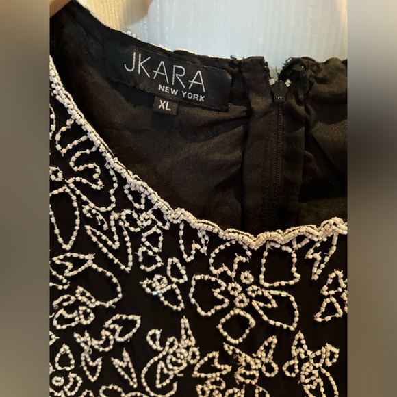 J Kara New York Black and White Embellished Women's Top, PXL - Picture 5 of 5